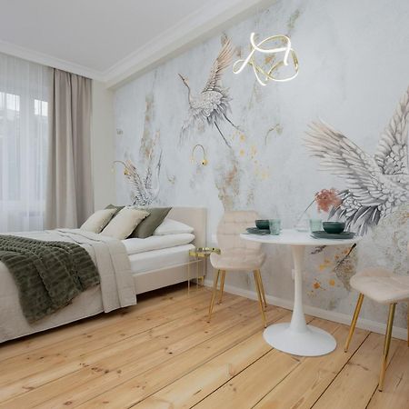 Elegant Apartments Grojecka In Warsaw By Noclegi Renters Exterior foto
